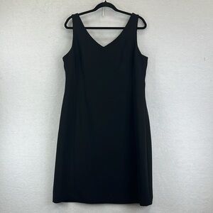 Jones NY Platinum Black Sheath Dress Sz 14 Black LBD V-neck Sleeveless Like New